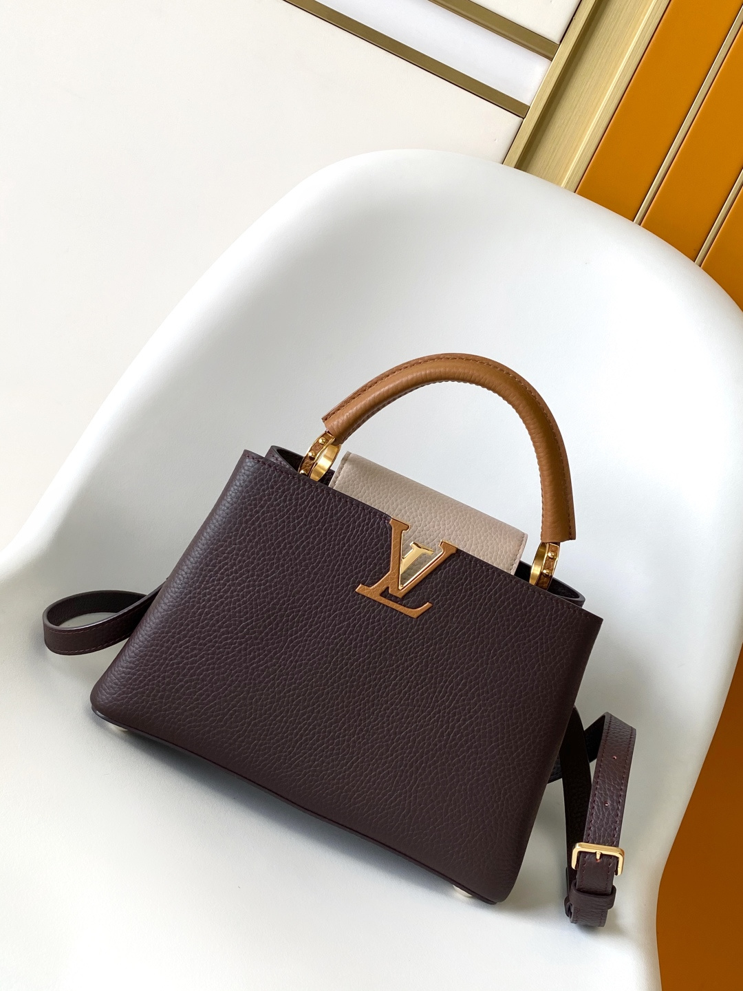 Louis Vuitton LV Classic Handbag Premium Canvas Model MB163 Top Handle Business Casual Authentic Style